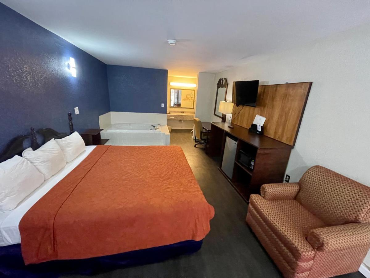 Key West Inn - Roanoke Zewnętrze zdjęcie