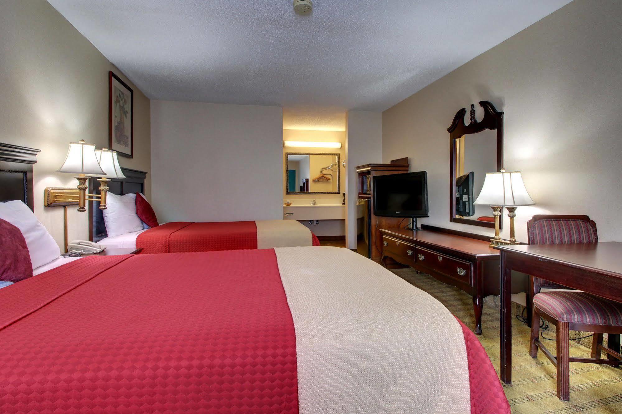 Key West Inn - Roanoke Zewnętrze zdjęcie